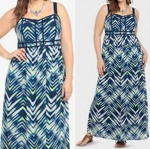 Torrid Size 14 Chevron Maxi Dress